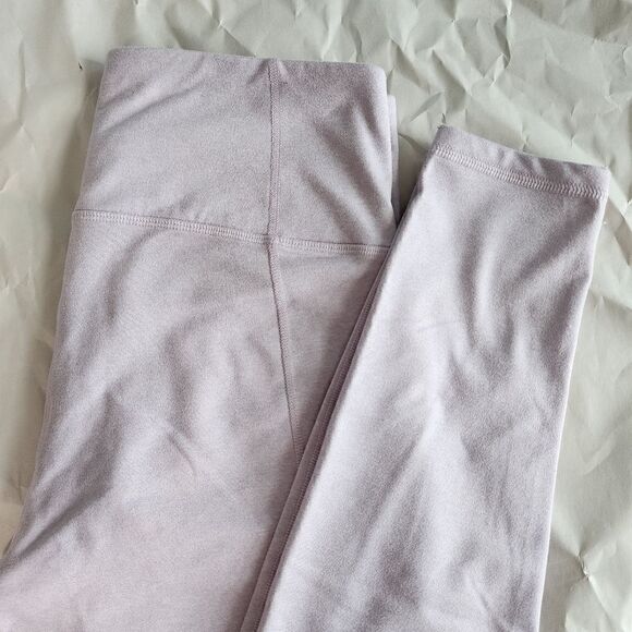 Old Navy High-Waisted Elevate Cozecore Leggings - Picture 9 of 11